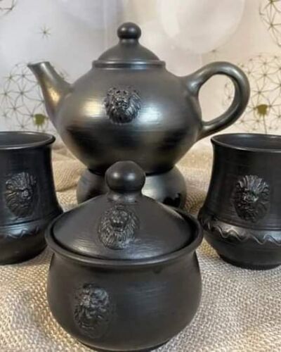 Zestaw dzbanek + 2 kubka + cukiernica, czarna glina