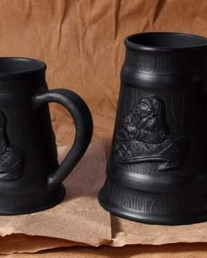 Kubek piwny, czarna glina