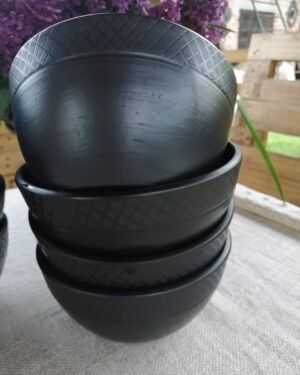 Miska dekorowana, Rzymska, czarna glina