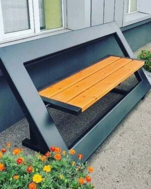 Ławka Nowoczesna, wyrób kuty