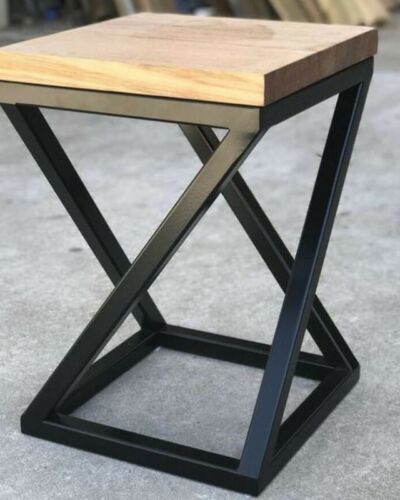 Krzesło modernistyczne litera Z, wyrób kuty