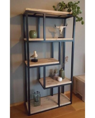 Szafka domowa, wyrób kuty